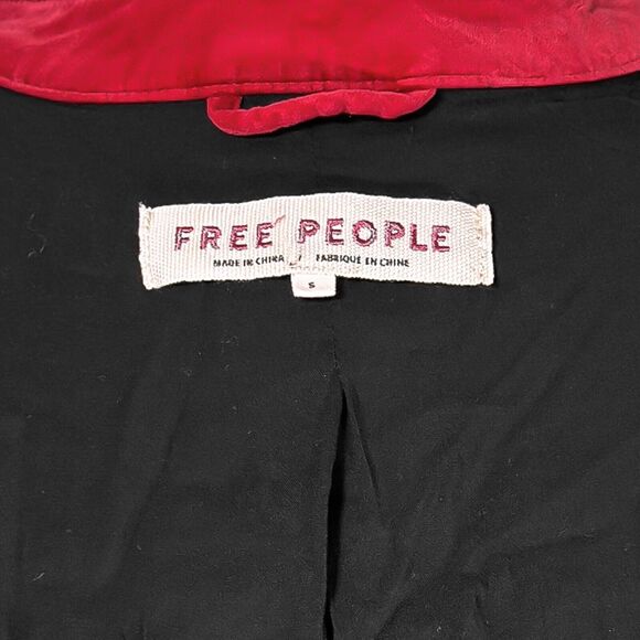 Free People Womens Maven Pintuck Military Jacket Red Velvet Embroidered Button S - Picture 3 of 12
